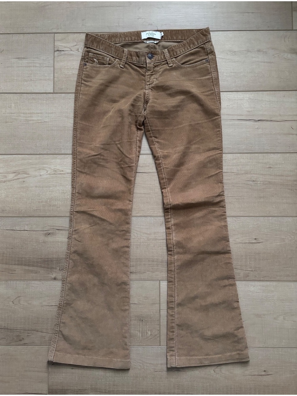 Abercrombie & Fitch Vintage Y2K Low Waisted Madison Corduroy Flare Pants